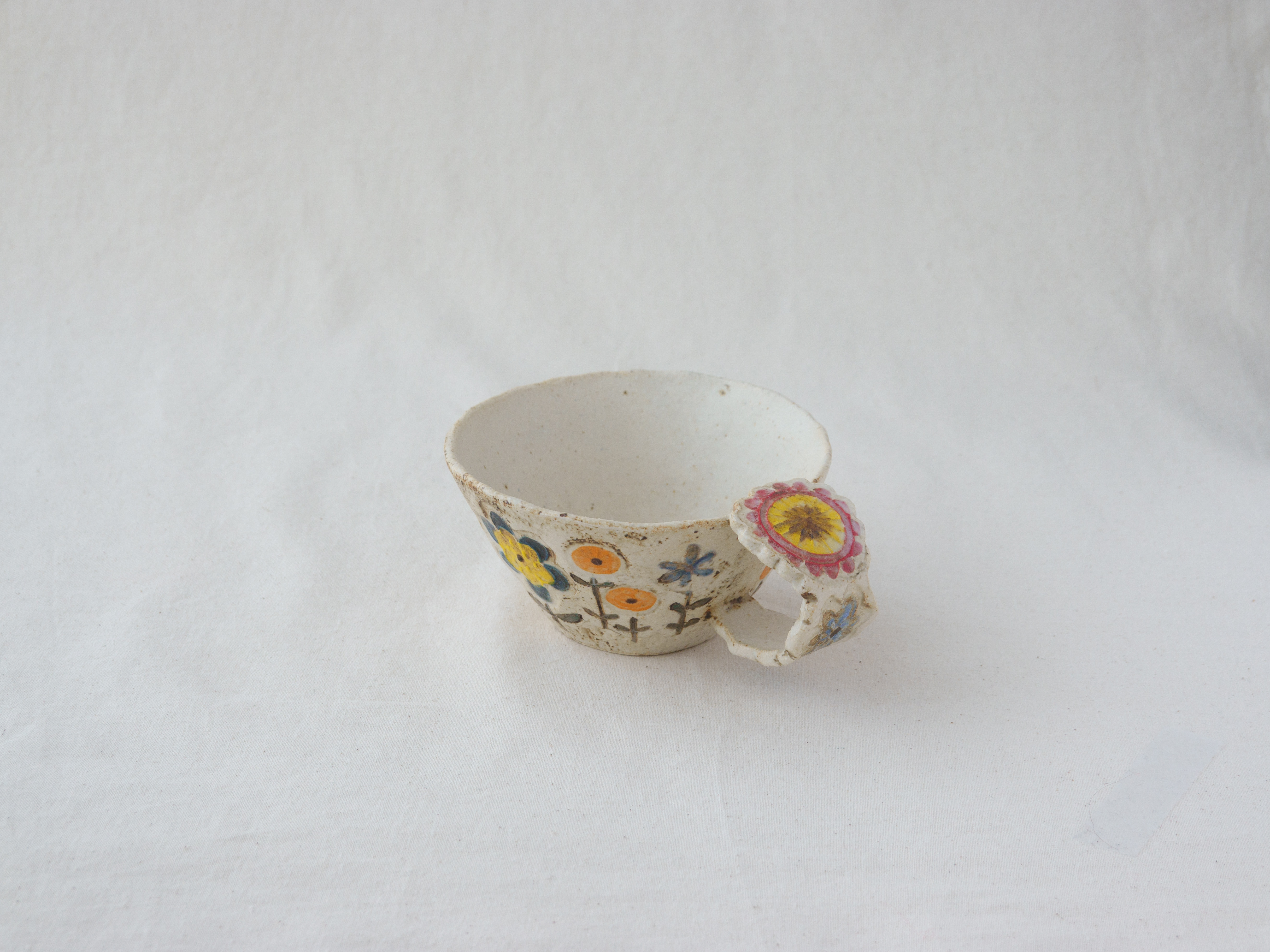 本田あつみ　花柄カップ　陶器製 フェア】陶芸家 本田あつみ “野に咲く花のように 展 | イベント