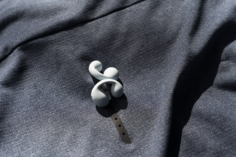 11/10(水)】ambie sound earcuffs 完全ワイヤレスモデルの限定カラー