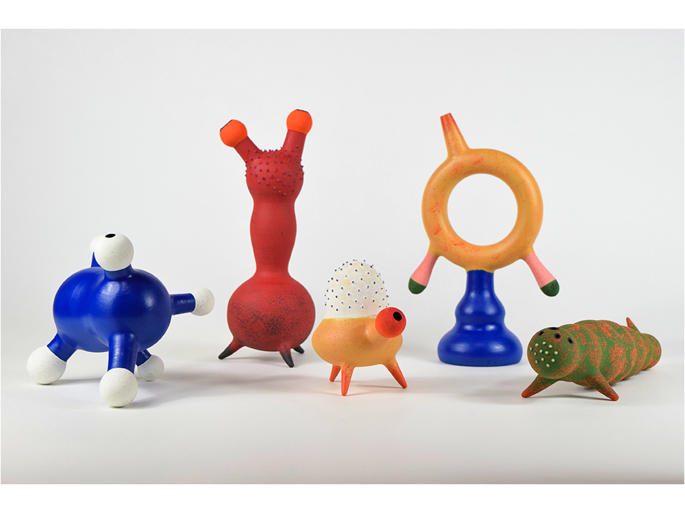 ARTIST NEWS】陶作家 酒井智也のユニークでカラフルな作品が並ぶフェア