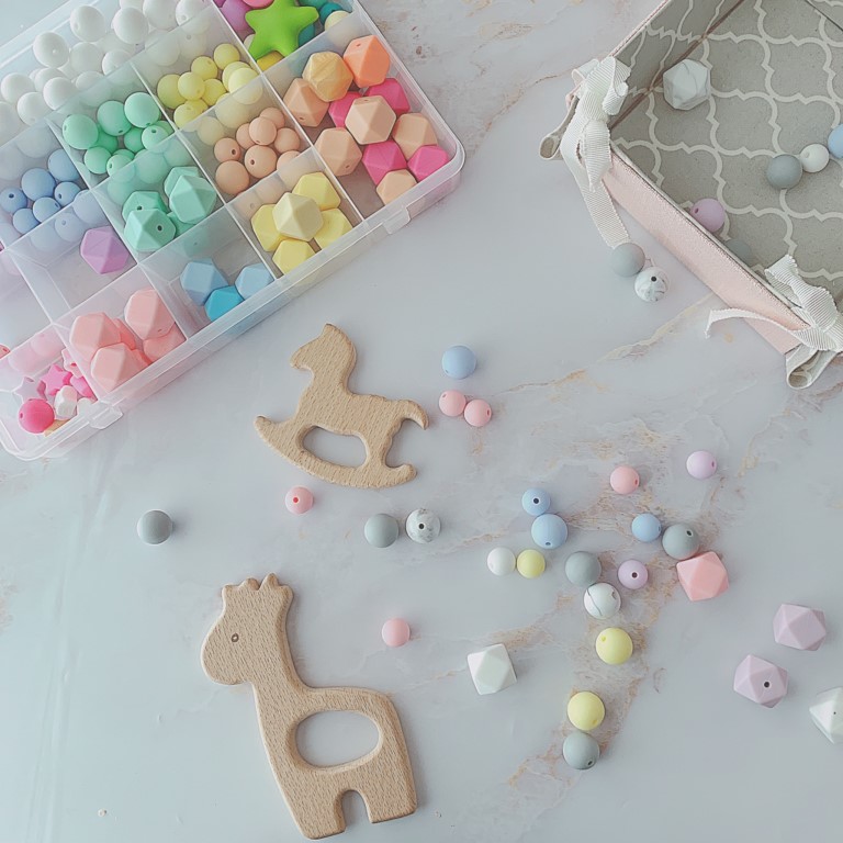 歯固めジュエリー】BABY抱っこひもホルダー作り☆名入れ可 