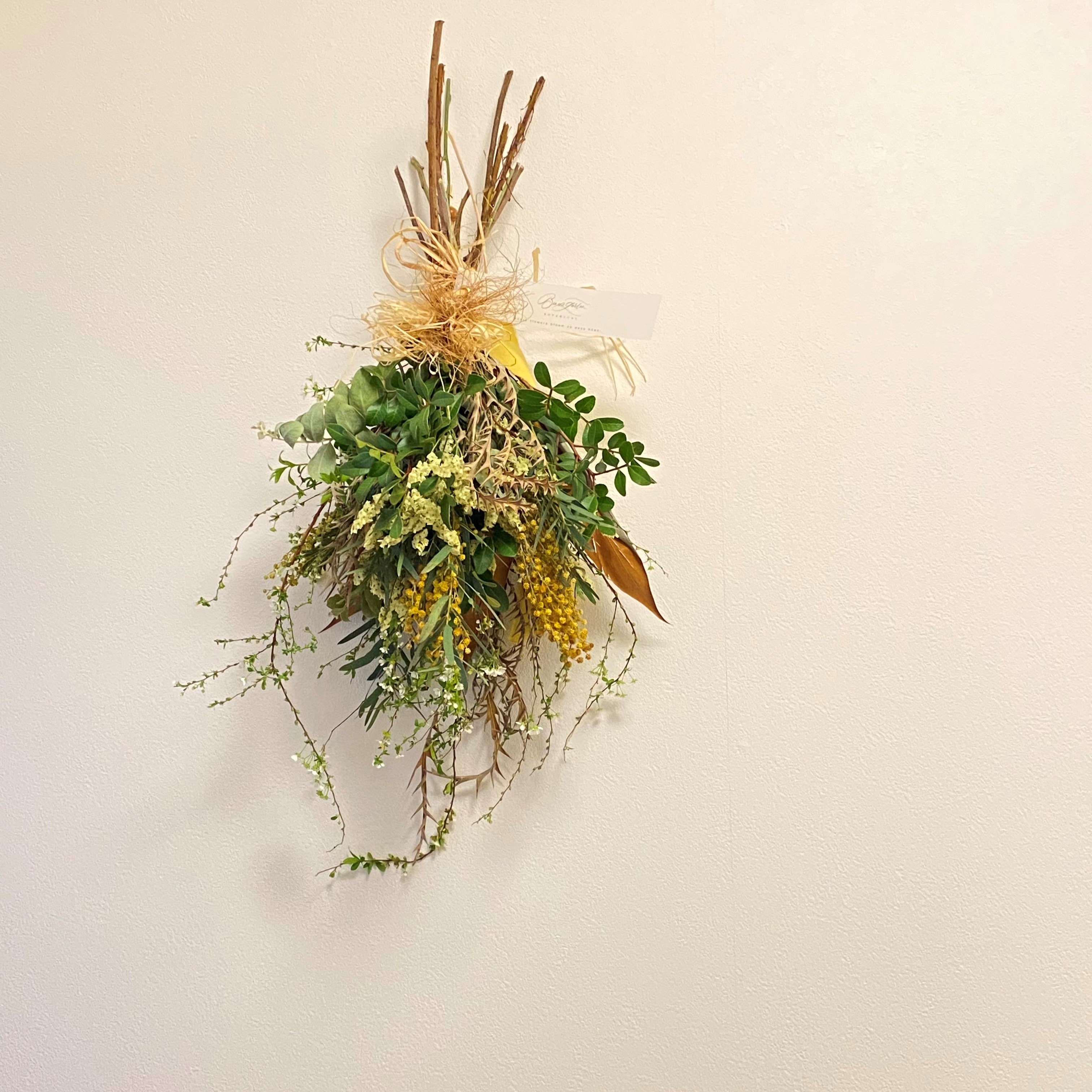 かわきばな のミモザスワッグ ワークショップ 季節の草花に寄り添い愉しむ花時間 イベント 2f柏の葉ラウンジ 22年02月18日 金 柏の葉 T Site 蔦屋書店を中核とした生活提案型商業施設 かわきばな のミモザスワッグ ワークショップ 季節の草花に寄り添い愉しむ花時間 イベント 2f柏の葉ラウンジ 22年02月18日 金 柏の葉 T Site 蔦屋書店を中核とした生活提案型商業施設