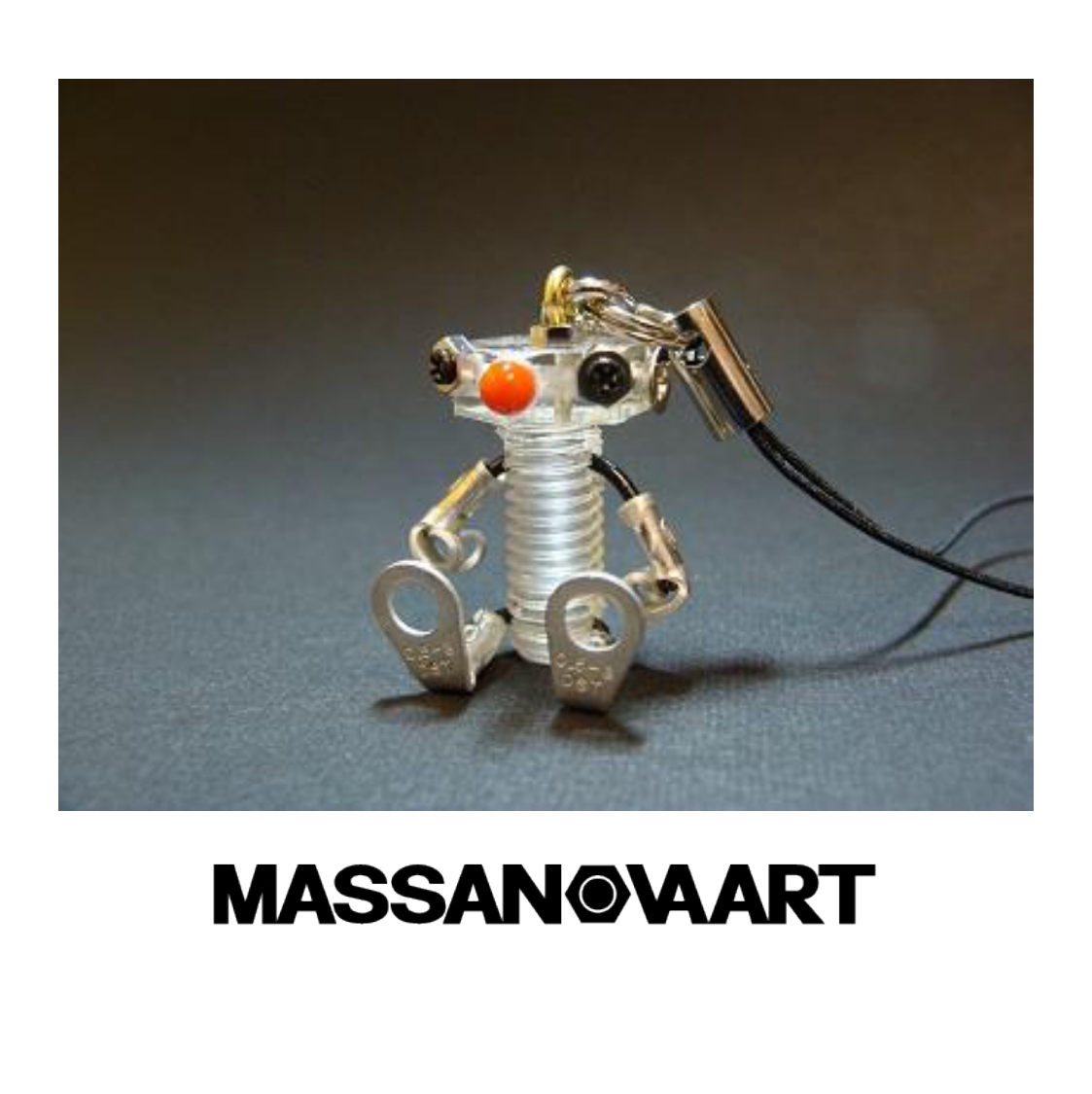 MASSANOVA ART　マサノヴァアート　ロボット　キーホルダー　木製 MASSANOVA ART マサノヴァアート - メルカリ