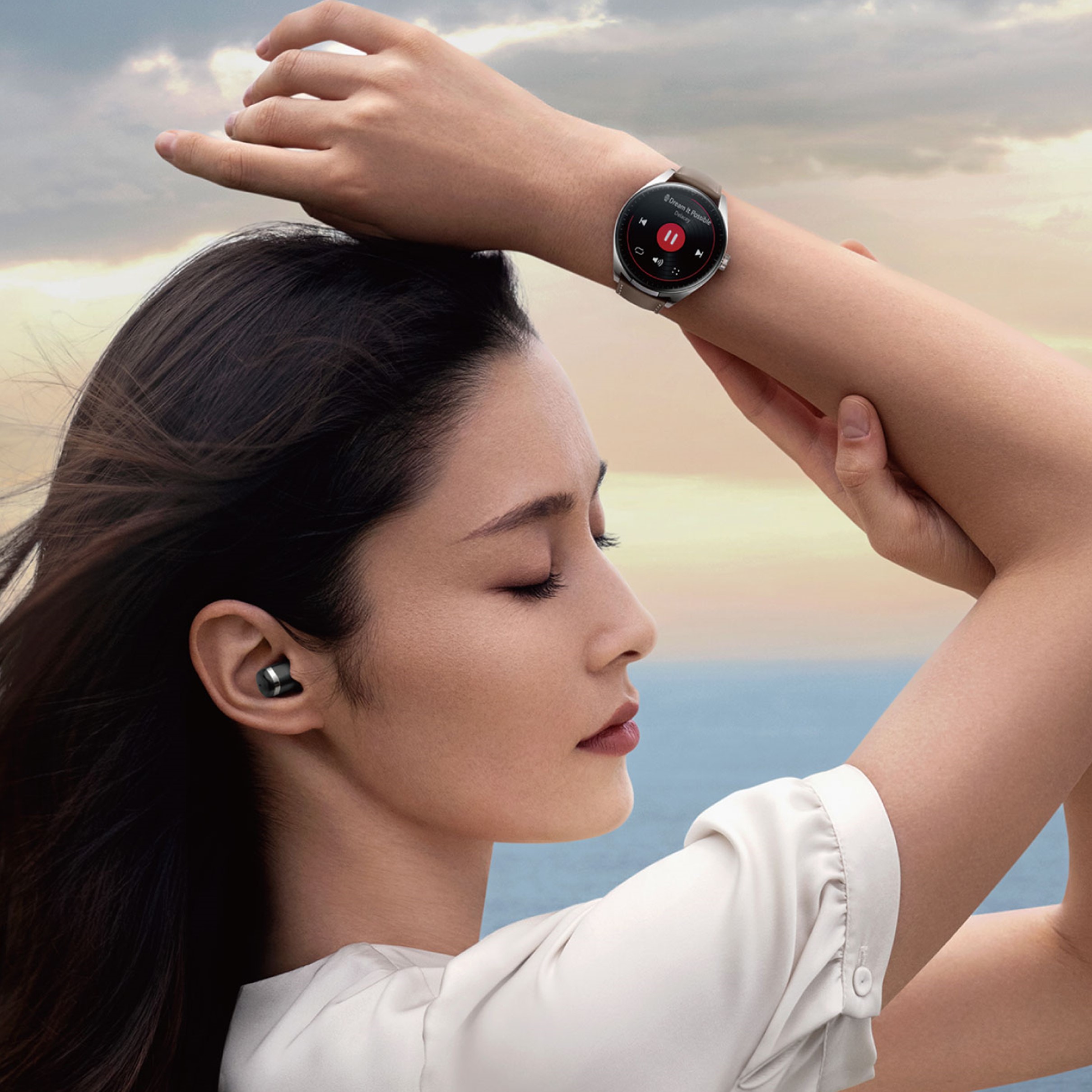 展示終了】HUAWEI WATCH Buds / ワイヤレスイヤホンを「収納」できる 