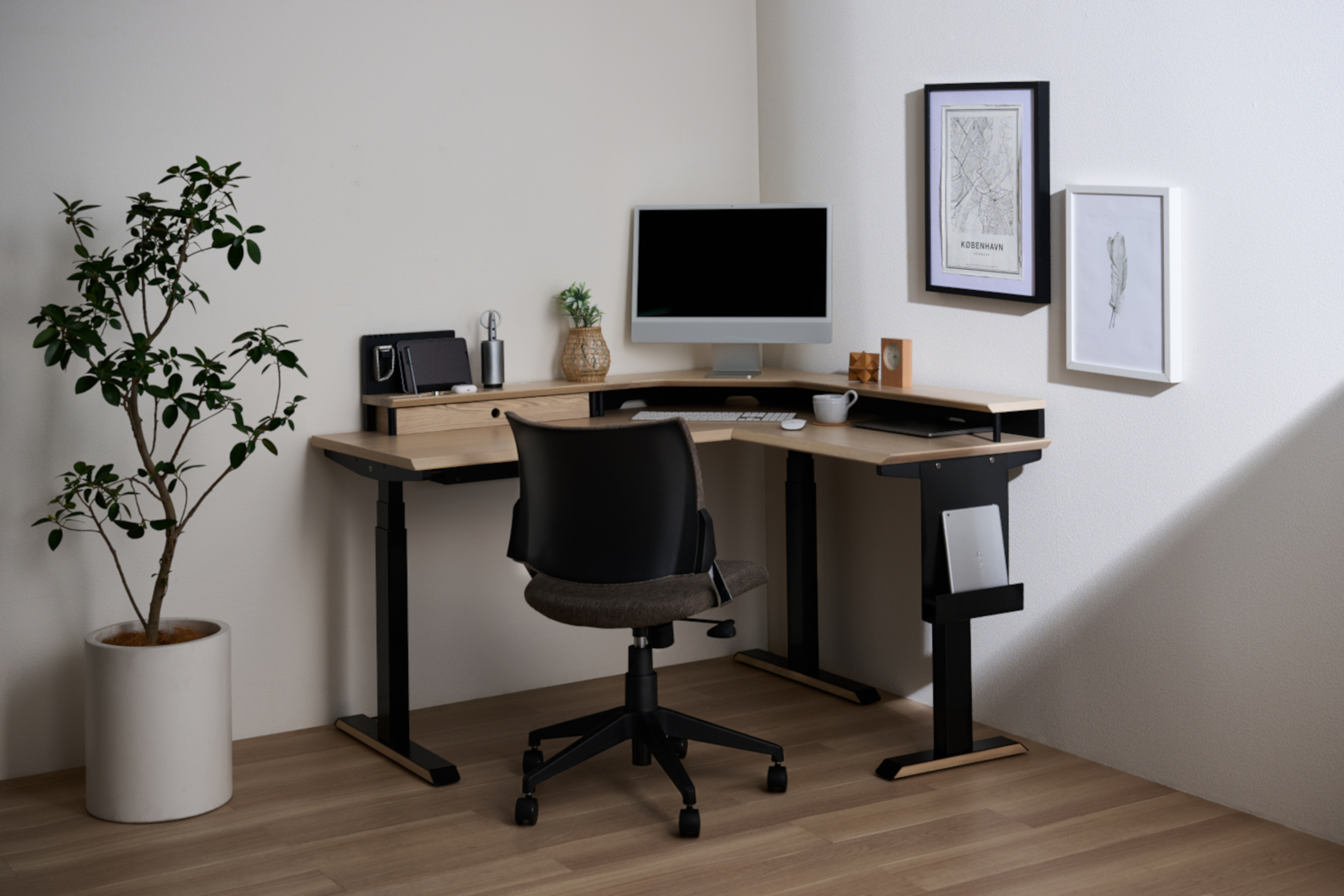 GENTLER/電動昇降デスク | プロダクト | 蔦屋家電+