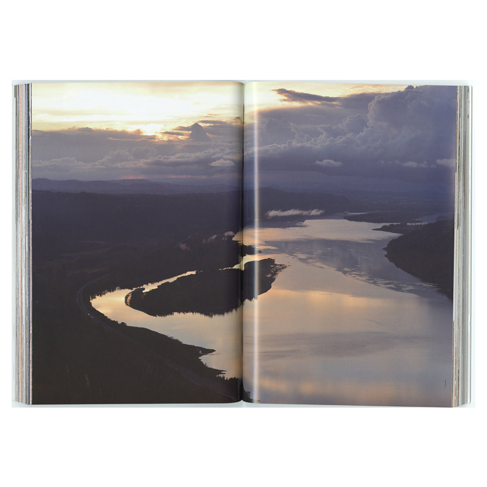 公式の 創造都市ポートランドガイド 本 Bridge Lab True Portland The Unofficial Guide For Creative People Www Health Worx Co Za