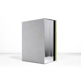 “71-84” Exhibition Catalog【UKカルチャー回顧展の完全版アートブック】