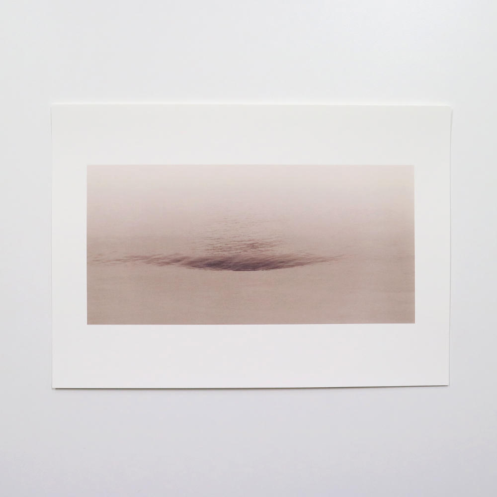 川「FLOW」／写真家・山本昌男と陶芸家・内田鋼一の合作