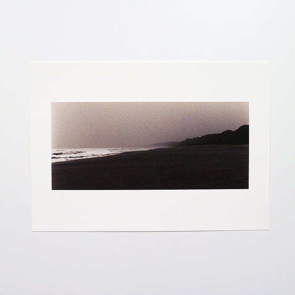 川「FLOW」／写真家・山本昌男と陶芸家・内田鋼一の合作