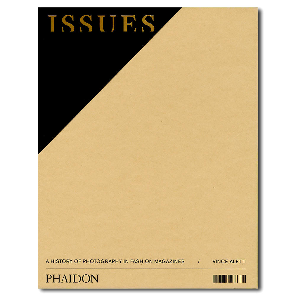 Issues: A History of Photography in Fashion Magazines  ヴォーグ誌など100冊以上の選りすぐりを纏めた一冊