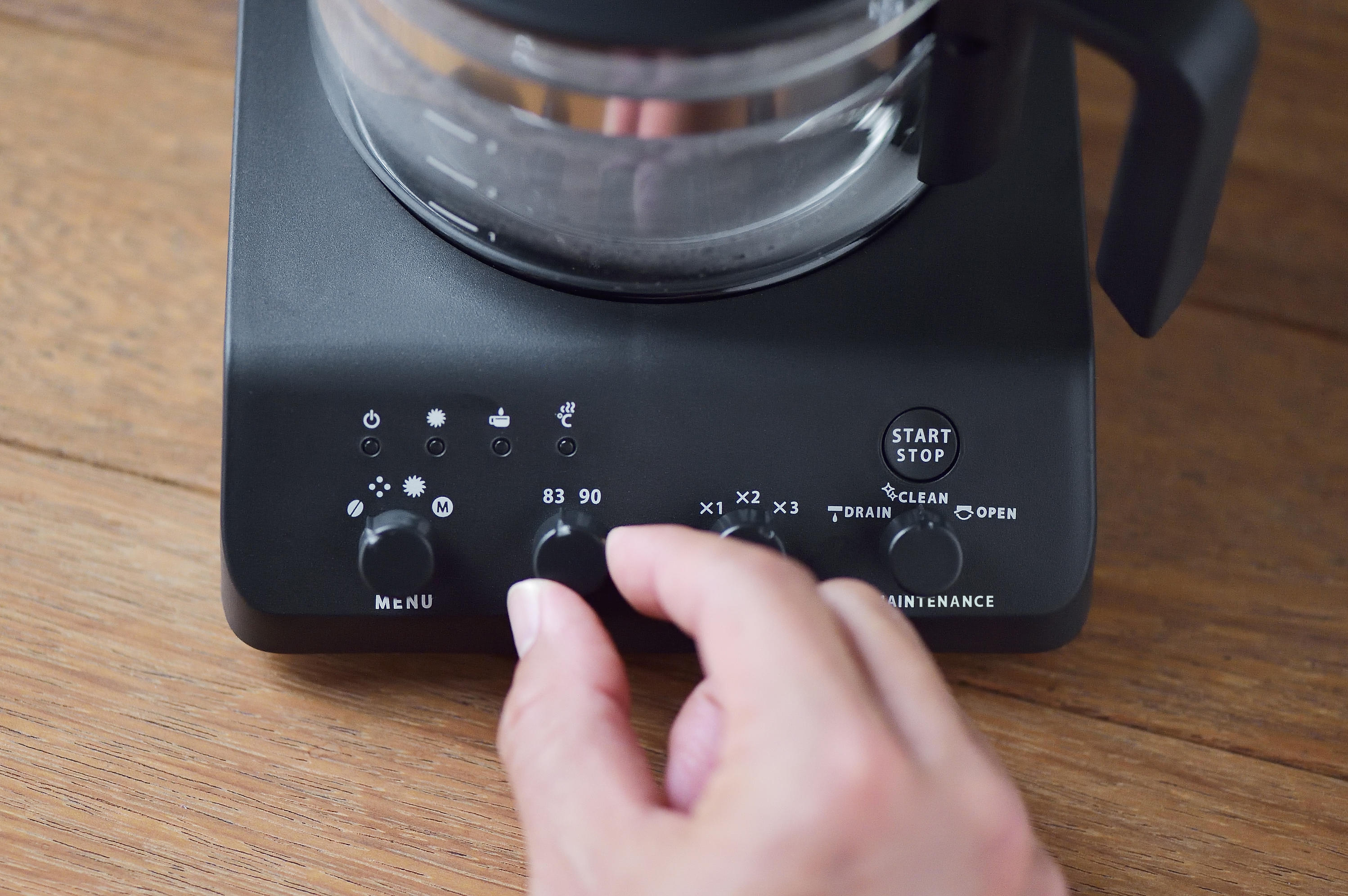一流の品質 【未使用】ツインバード　全自動コーヒーメーカー CM-D457 調理機器