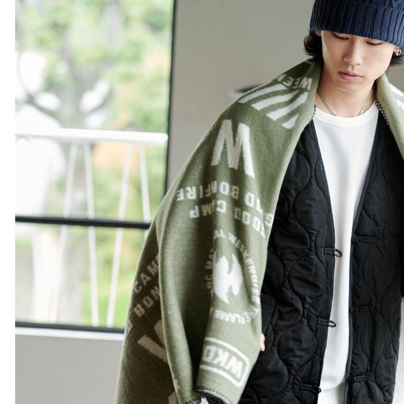 WEEKEND(ER) / FLAME RESISTING MATERIAL BLANKET BEIGE/CHACOAL