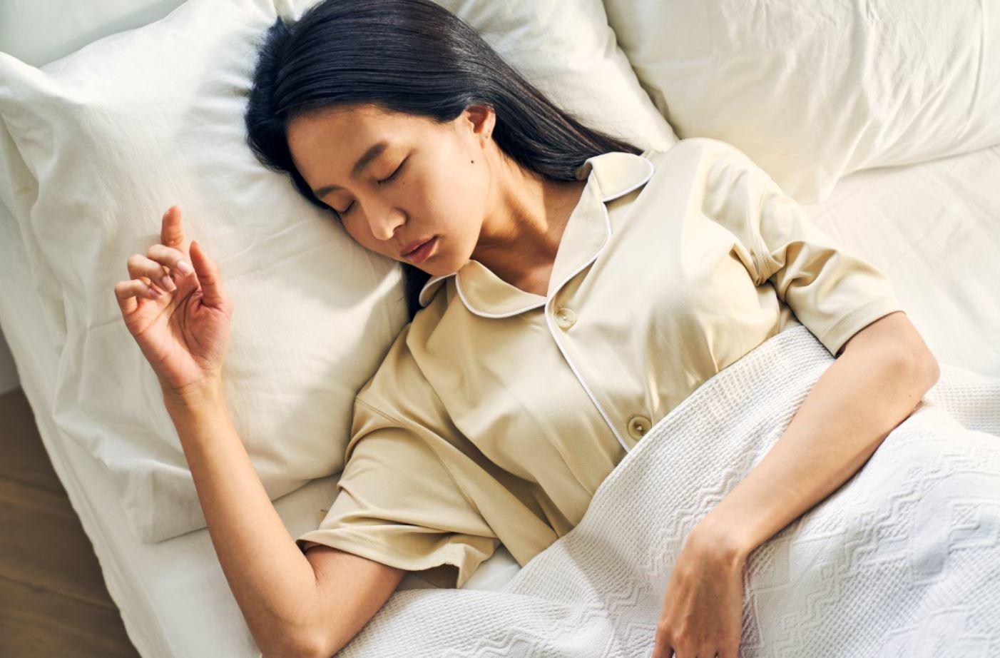 BAKUNE Pajamas（バクネ パジャマ）　半袖　ネイビー　Mサイズ