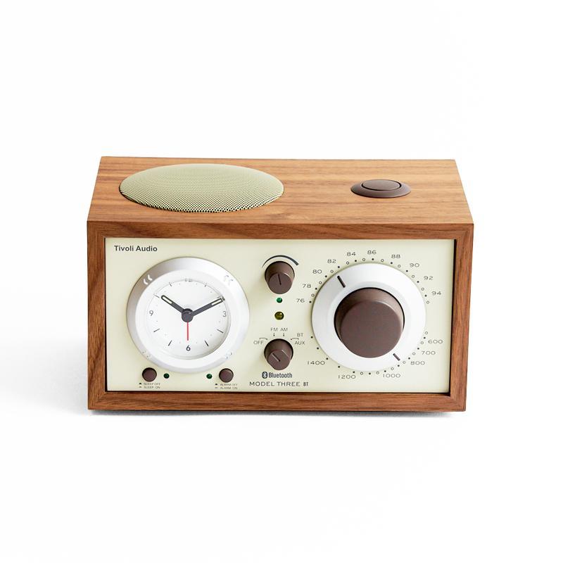 【お取り寄せ】Tivoli Audio(チボリ オーディオ) Model Three BT Tivoli Generation2 Classic ウォルナット/ベージュ 