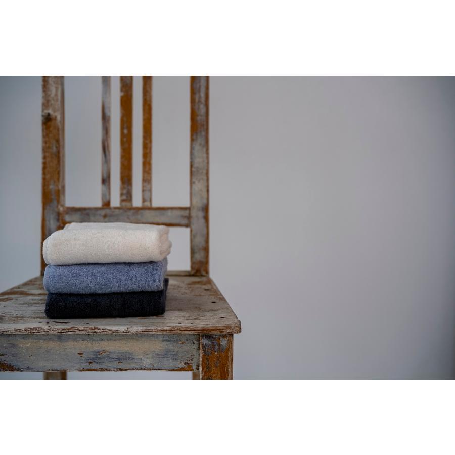 LALACA bath towel moon grey ララカ バスタオル ムーングレー (68×130) (4550592018243)