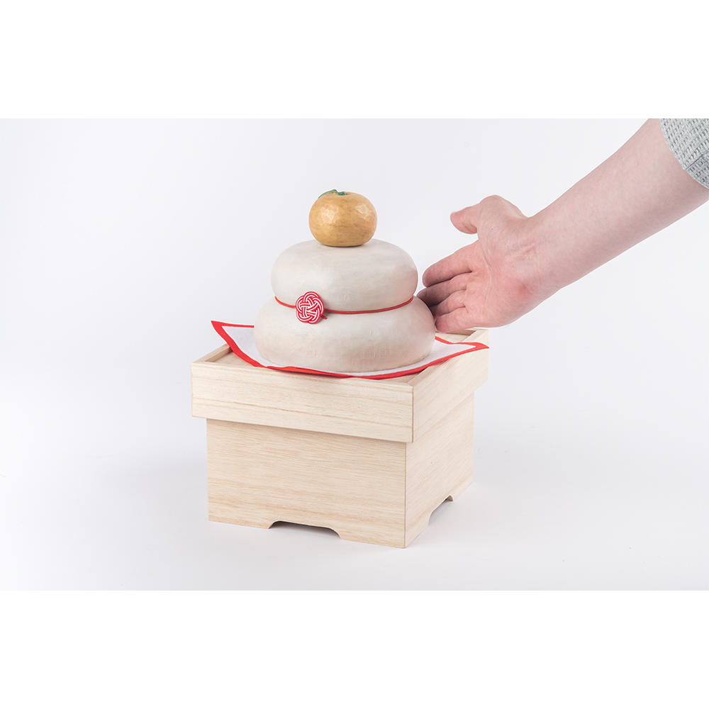 【木彫り】金運祈願の永世木彫り鏡餅 （大）