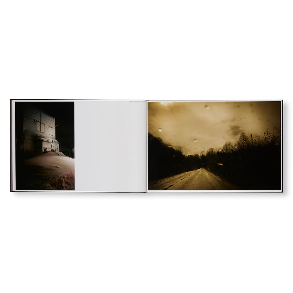 THE END SENDS ADVANCE WARNING by Todd Hido トッド・ハイド