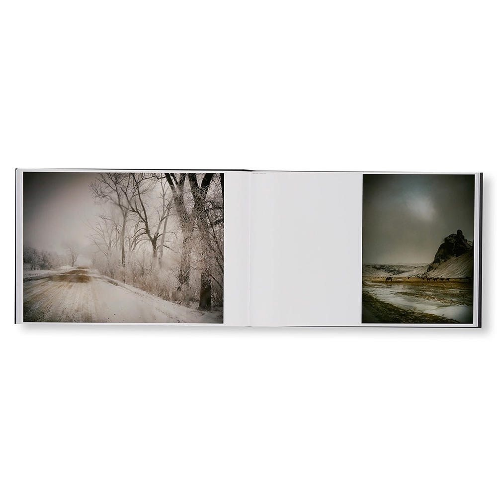 THE END SENDS ADVANCE WARNING by Todd Hido トッド・ハイド 写真集