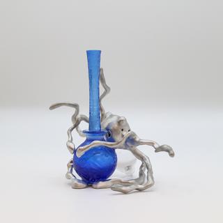 青い蜘蛛　Glass Studio TooS×細見博子コラボ作品