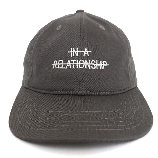 【IDEA】IN A RELATIONSHIP HAT キャップ *Crossed through is the design!