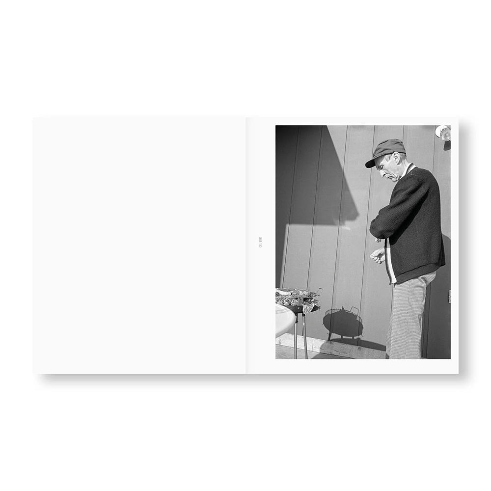 アート・デザイン・音楽 Leaving and waving アート・デザイン・音楽 Leaving and waving LEAVING AND WAVING