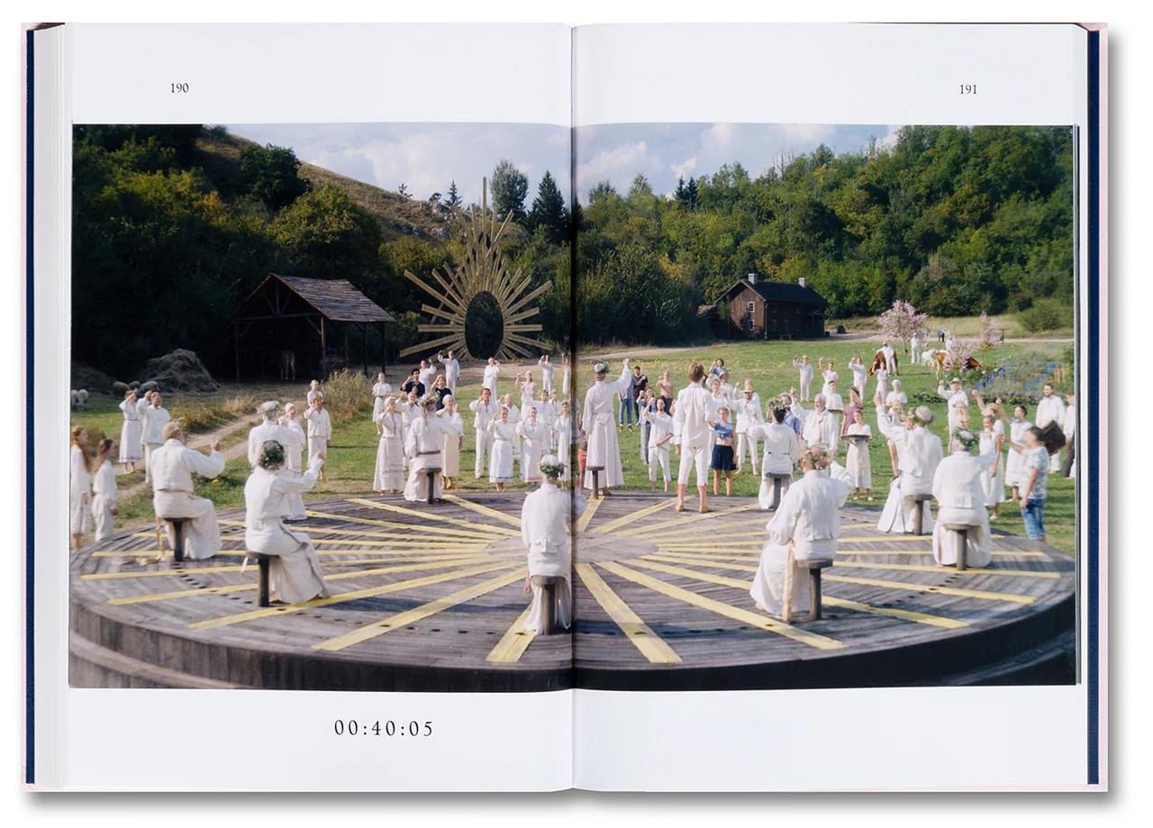 【A24】MIDSOMMAR SCREENPLAY BOOK by Ari Aster（アリ・アスター）　映画『ミッドサマー』作品集