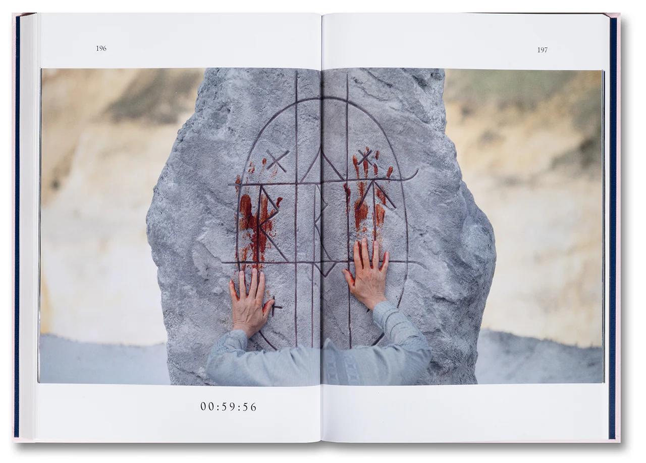 【A24】MIDSOMMAR SCREENPLAY BOOK by Ari Aster（アリ・アスター）　映画『ミッドサマー』作品集