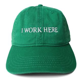 【IDEA】I WORK HERE, SOMETIMES hat (GREEN) キャップ