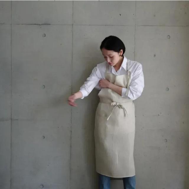 LINEN & DECOR リネンアンドデコール　エプロン（ナチュラル  ヘリンボーン）