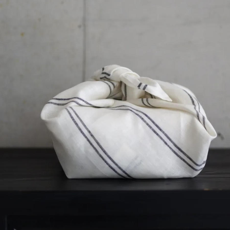 LINEN & DECOR　ピクニッククロス L　ストライプ（ホワイト×ブラック）