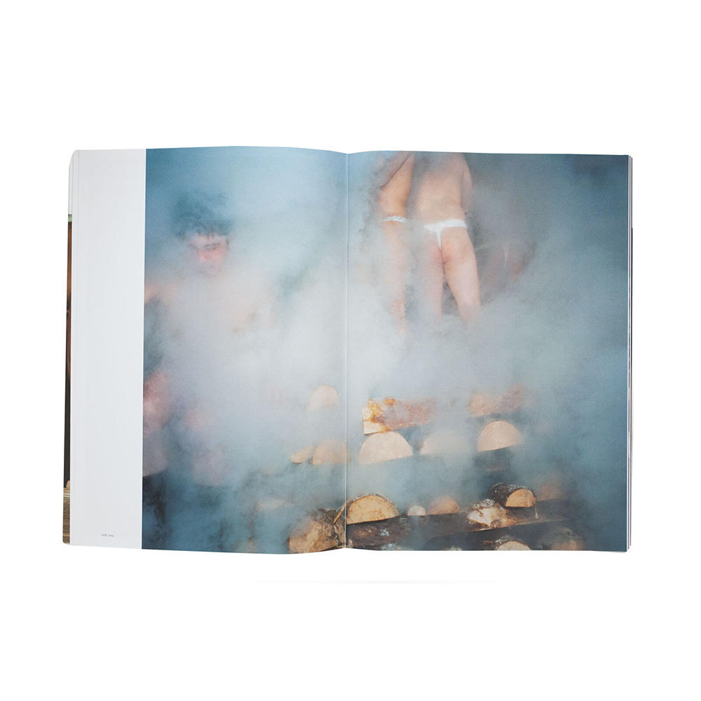 【著者サイン入り】甲斐啓二郎写真集『綺羅の晴れ着』※ポスターカバー(A)付き