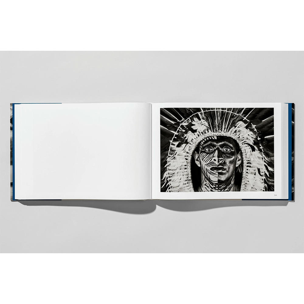 セバスチャン・サルガド写真集『Amazonia』