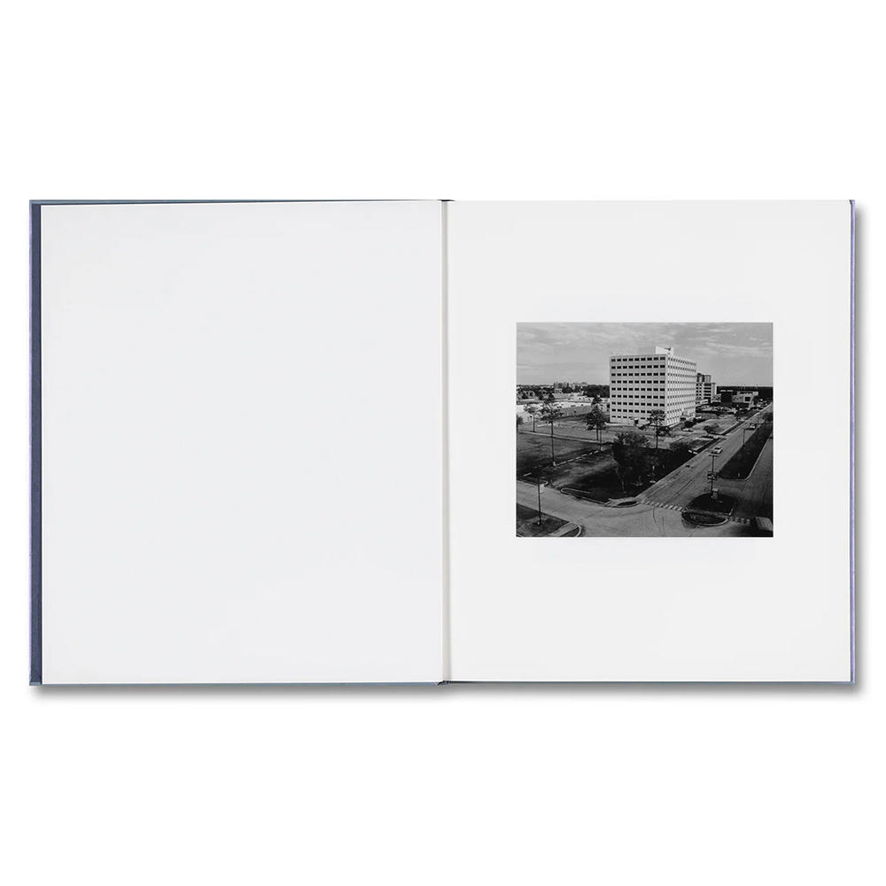 【特典トートバッグ付き】i shall sing these songs beautifully by Yorgos Lanthimos（ヨルゴス・ランティモス） 写真集