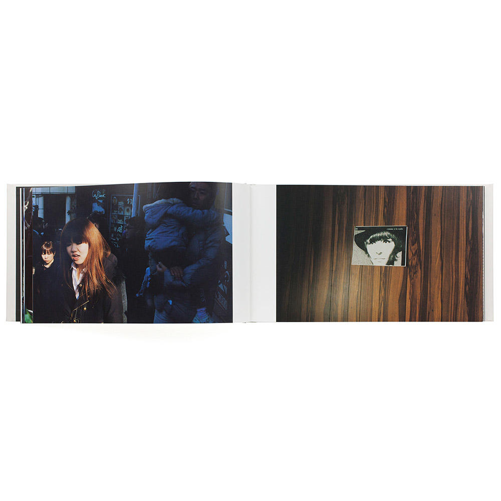 ラジオのように（JUST LIKE ON THE RADIO） by 吉野英理香（Erika Yoshino） 写真集