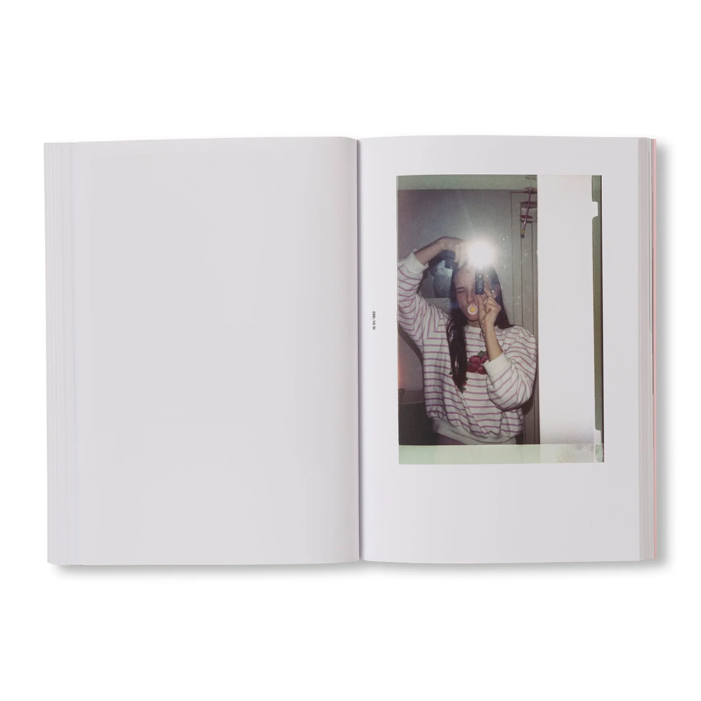 PHOTOGRAPHS (1978-1985) by Christine Furuya-Gössler　クリスティーネ・フルヤ＝ゲッスラー写真集