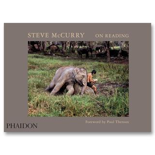 Steve McCurry 『On Reading』