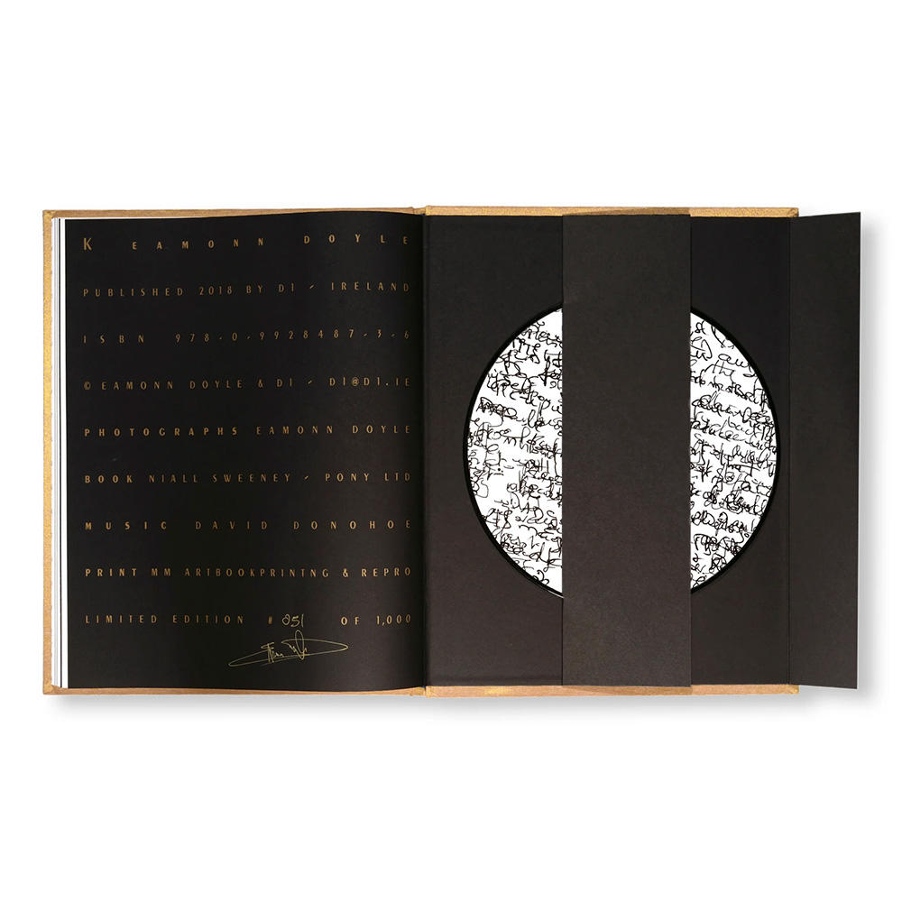 KengNamping ThomasKong サイン入り写真とうちわ 【ボード