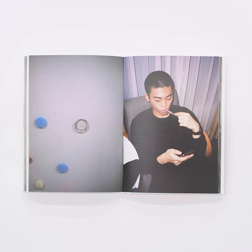 he was, he is 工藤司 写真集