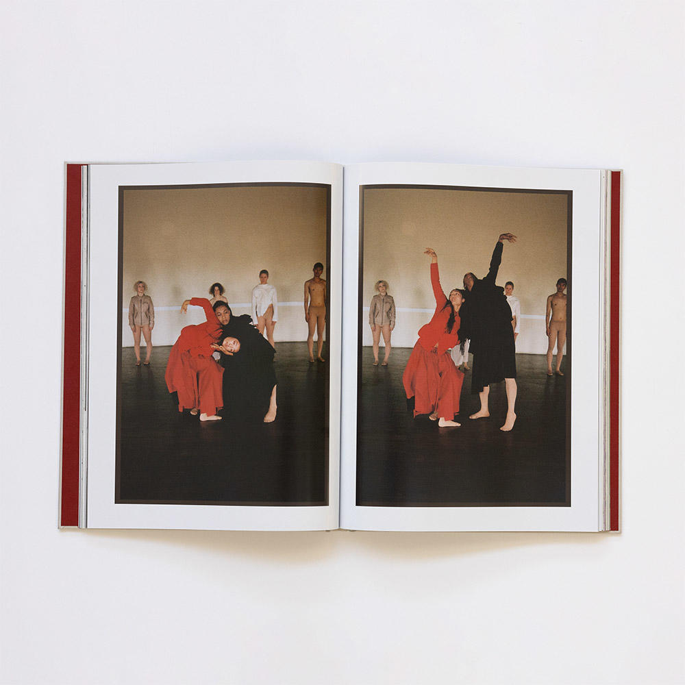 【初版500部限定】Touch Issue 1: EVERYTHING PHYSICAL　雑誌