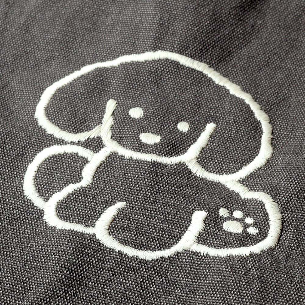 てらおかなつみ 犬の刺繍トートバッグ（チャコールブラック）