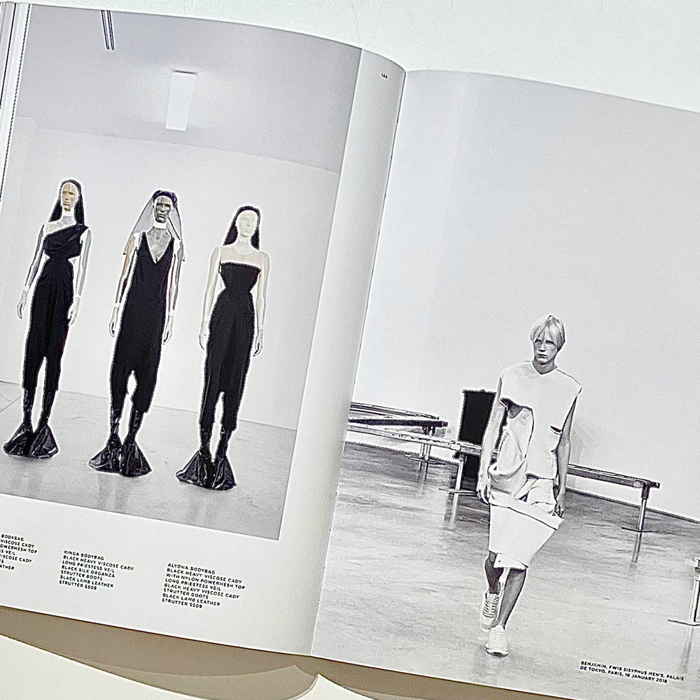 RICK OWENS / 2023 作品集サイン入り Rick Owens -Men's- 2023年秋冬コレクション | パリ | 画像50枚