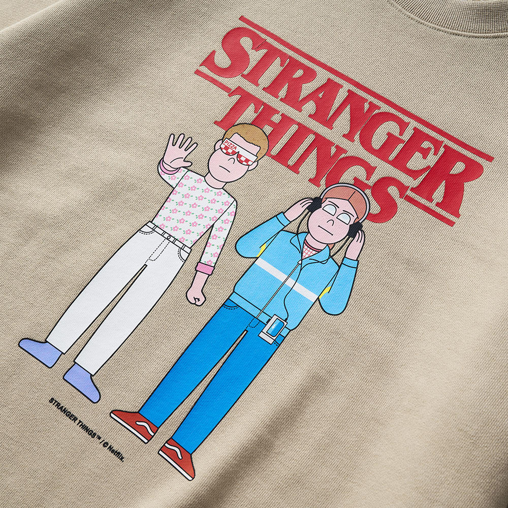 eleven（イレブン）&max（マックス）カレッジロングTシャツ サンドベージュ　Stranger Things（ストレンジャー・シングス）×Jun Oson×FILTER017® Culture Supply™