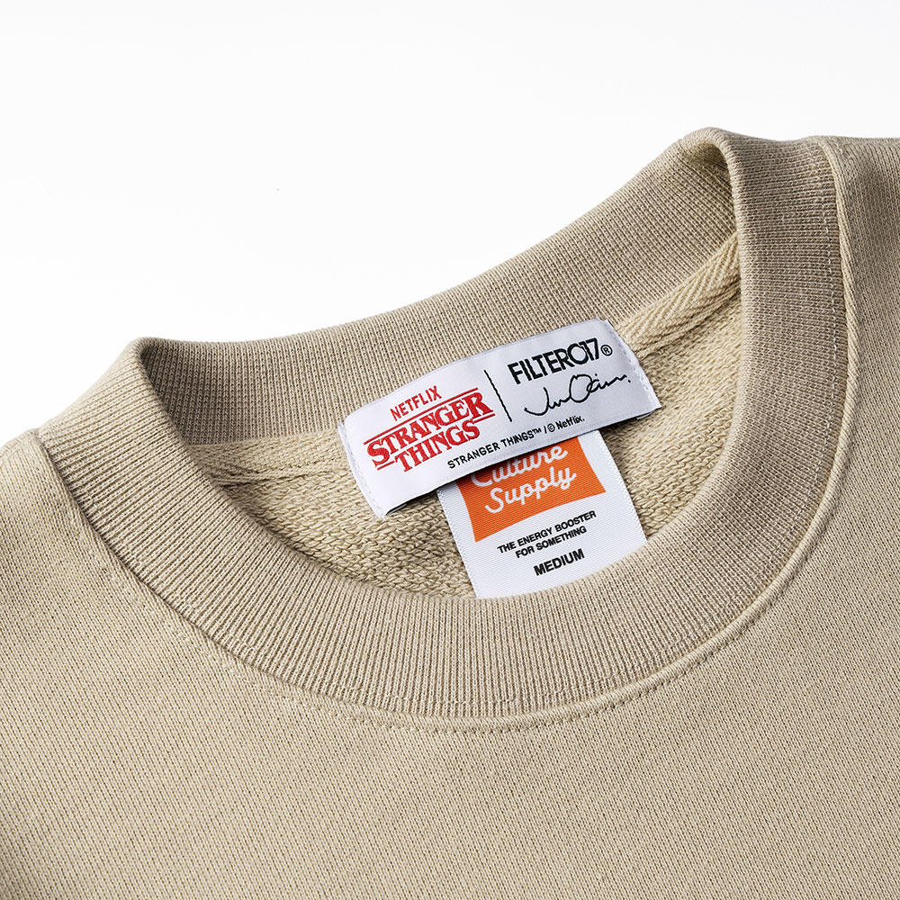 eleven（イレブン）&max（マックス）カレッジロングTシャツ サンドベージュ　Stranger Things（ストレンジャー・シングス）×Jun Oson×FILTER017® Culture Supply™