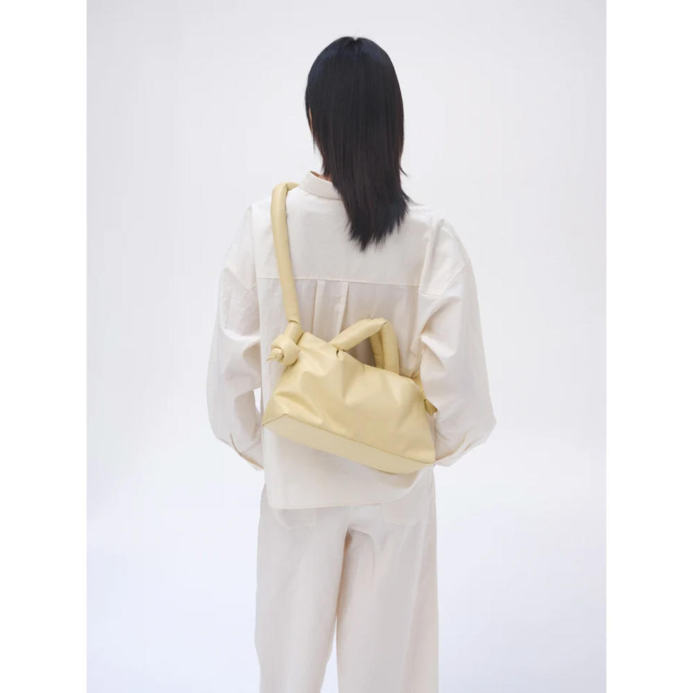 カラーの選択可能／ÖLEND（オレンド）】VEGAN LEATHER MINI ONA バッグ