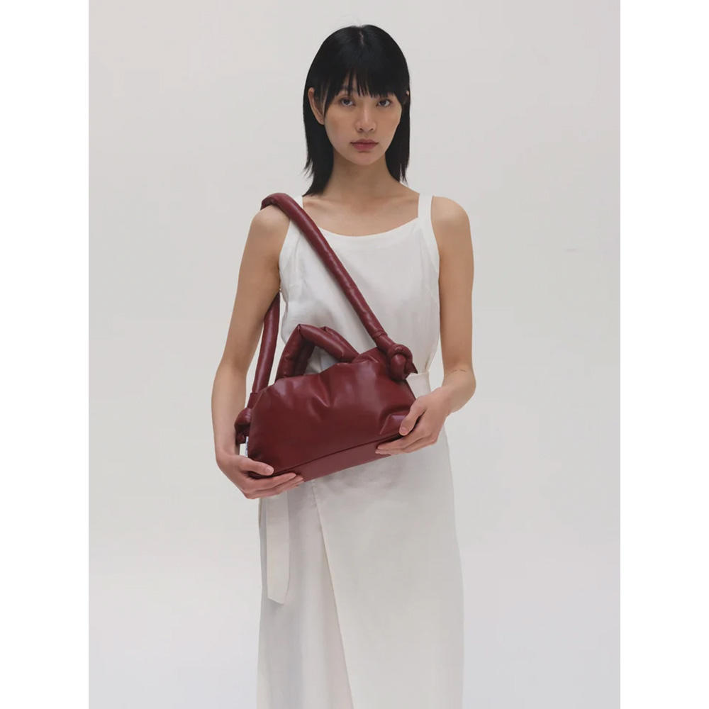 カラーの選択可能／ÖLEND（オレンド）】VEGAN LEATHER MINI ONA