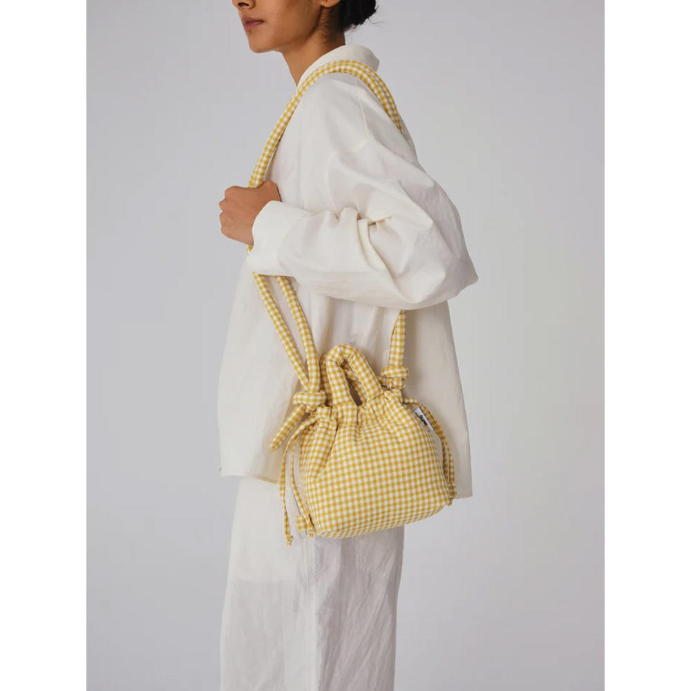 【カラーの選択可能／ÖLEND（オレンド）】MICRO ONA SOFT BAG バッグ