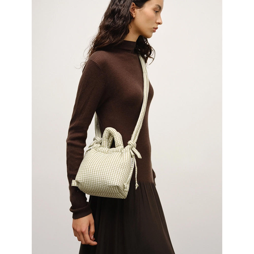 【カラーの選択可能／ÖLEND（オレンド）】MICRO ONA SOFT BAG バッグ