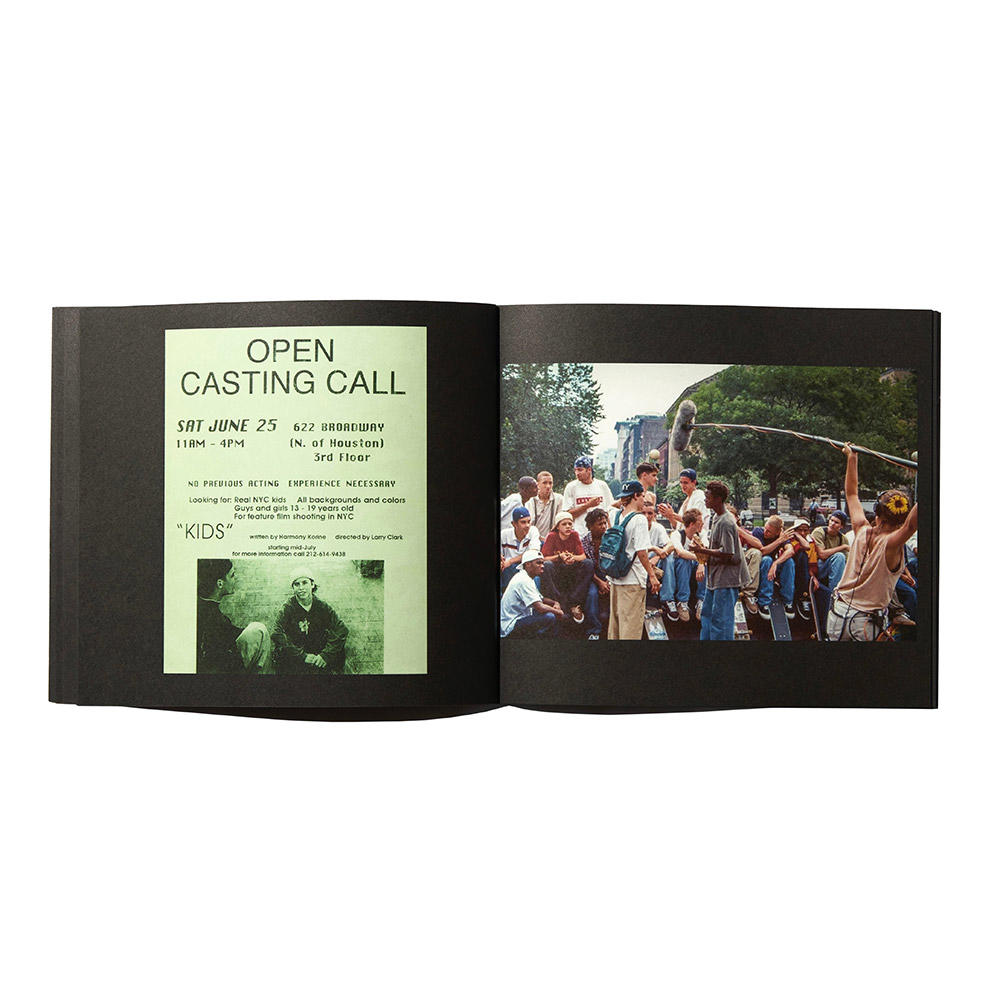 予約／11月中旬入荷予定】『KIDS』 フォトブック (通常版) Larry