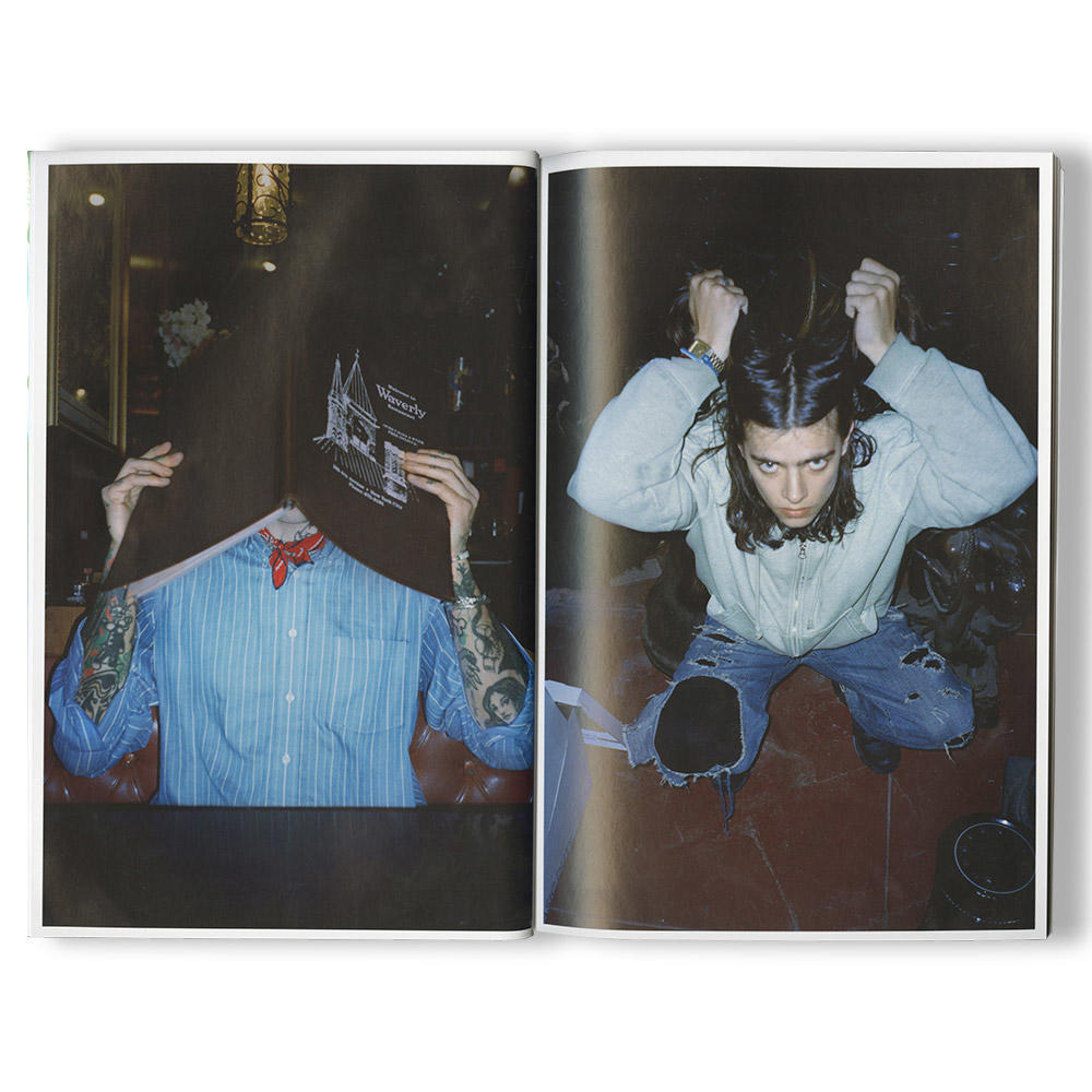 【初版500部限定】ANNE IMHOF'S DOOM DOCUMENTED BY TESS PETRONIO by Tess Petronio（テス・ペトロニオ）　写真集