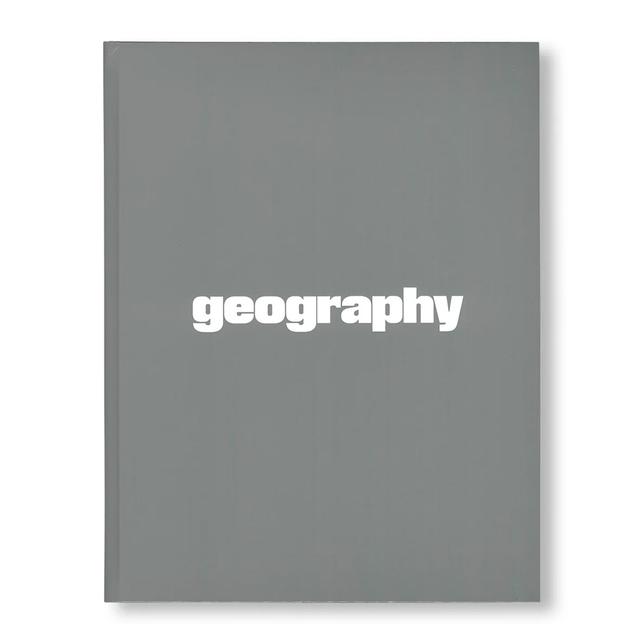 【1500部限定】GEOGRAPHY by Zora Sicher（ゾラ・シッカー）　写真集