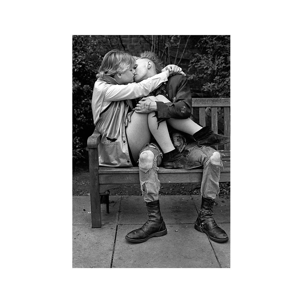 【予約／1000部限定／IDEA】HELLO, I LOVE YOU by Derek Ridgers（デレク・リジャース） 写真集 ※12月中の入荷を予定